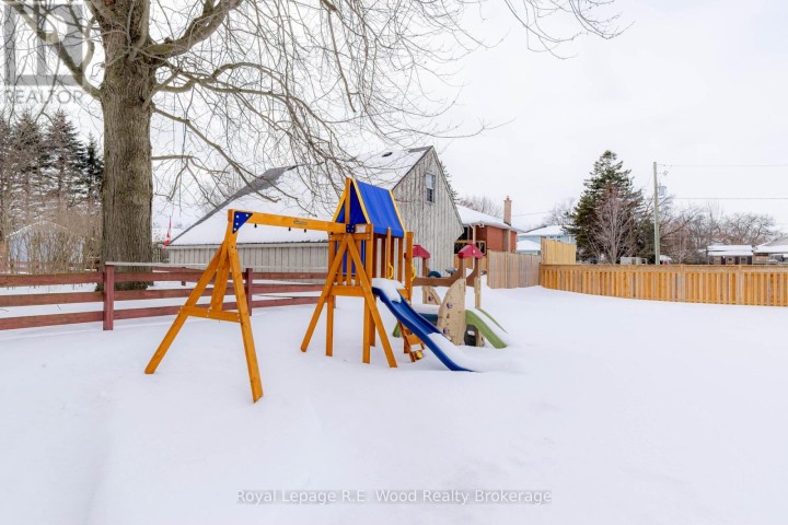 Photo 24 at 34 S Stover Street, Norwich Town, Norwich