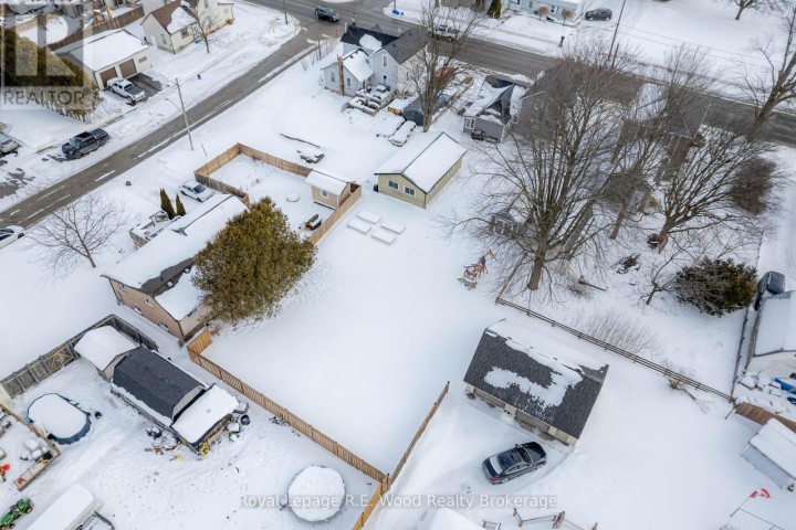 Photo 25 at 34 S Stover Street, Norwich Town, Norwich