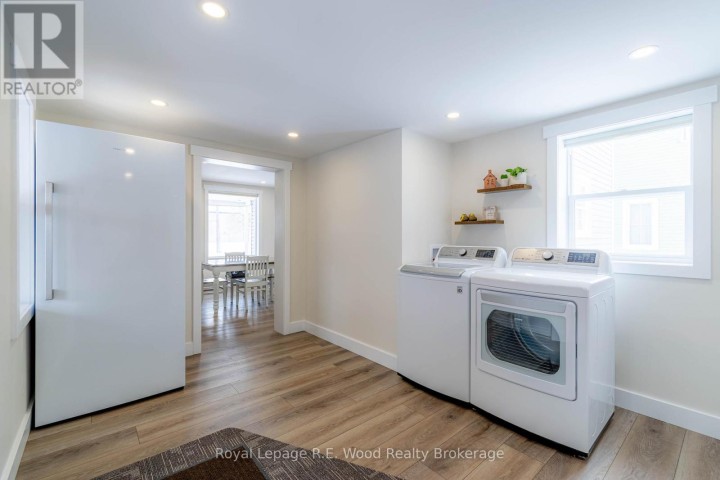 Photo 7 at 34 S Stover Street, Norwich Town, Norwich