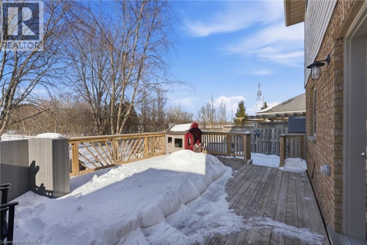 Photo 30 at 15 Anastasia Crescent, Brantwood Park, Brantford