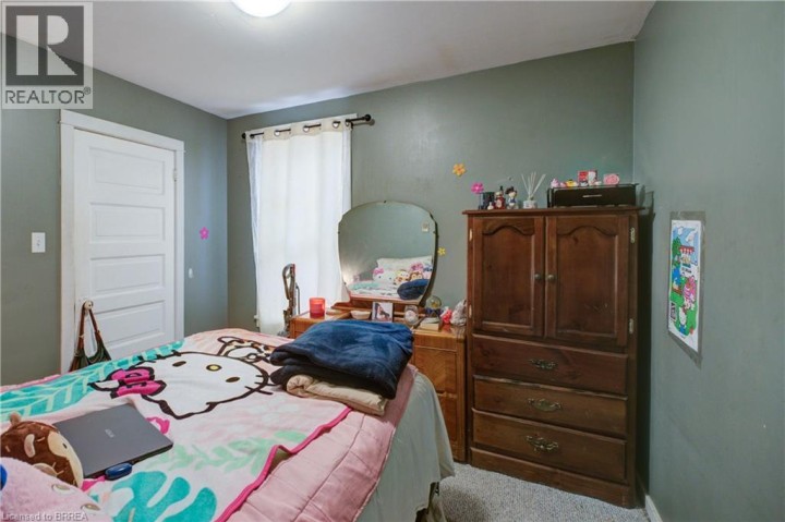 Photo 11 at 38 Nelson Street, East Ward, Brantford