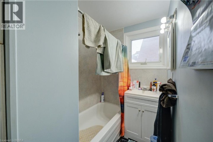 Photo 12 at 38 Nelson Street, East Ward, Brantford