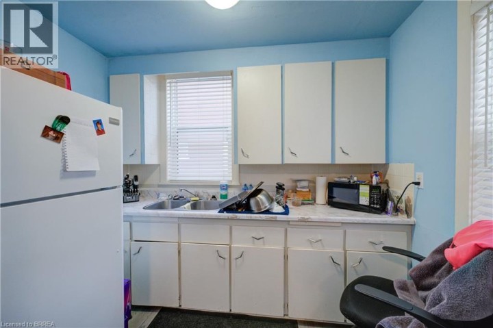 Photo 18 at 38 Nelson Street, East Ward, Brantford