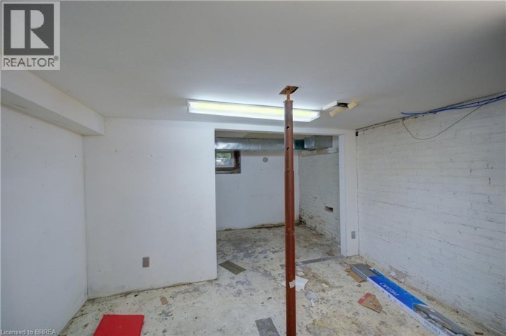 Photo 27 at 38 Nelson Street, East Ward, Brantford