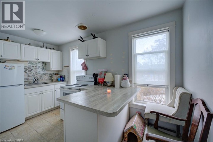 Photo 5 at 38 Nelson Street, East Ward, Brantford