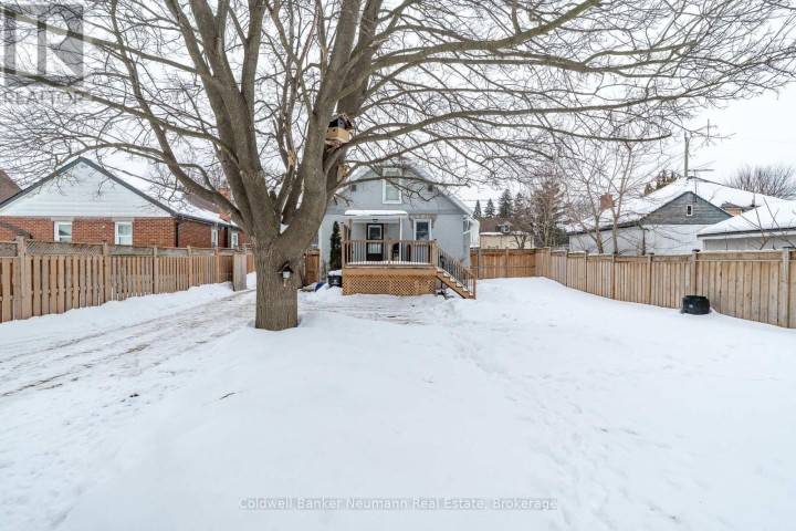 Photo 42 at 194 N Dundas Street, Cambridge