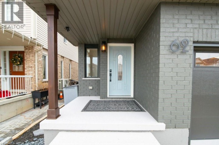 Photo 5 at 62 Tottenham Street, Huron Park, Kitchener