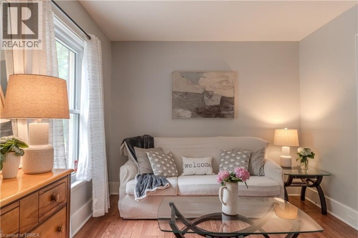 Photo 7 at 182 Durham Street, East Ward, Brantford