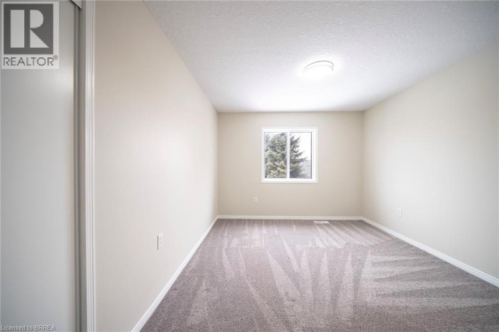 Photo 20 at 12 Gaydon Way, Empire, Brantford