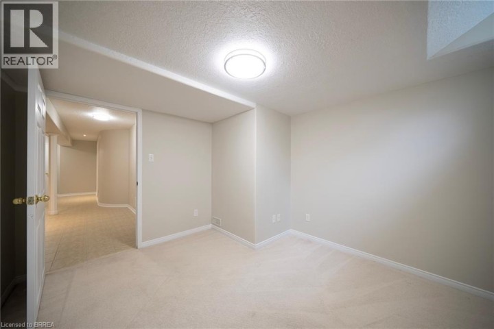 Photo 30 at 12 Gaydon Way, Empire, Brantford