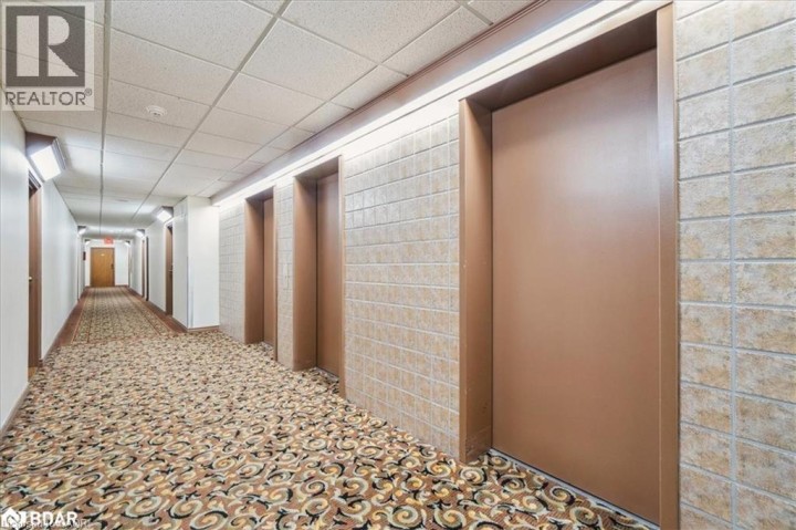 Photo 4 at 801 - 55 Green Valley Drive, Pioneer Park / Doon / Wyldwoods, Kitchener