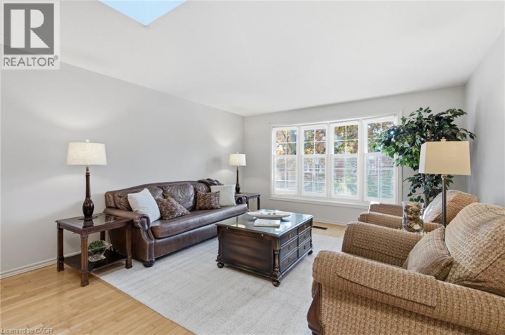 Photo 5 at 25 - 229 Lynden Road, Lynden Hills, Brantford