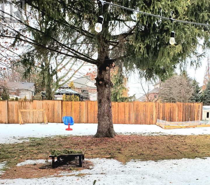 Photo 33 at 52 W North Street, Tillsonburg