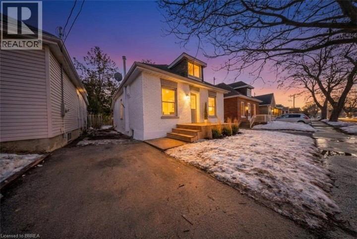 Photo 2 at 327 Sheridan Street, East Ward, Brantford