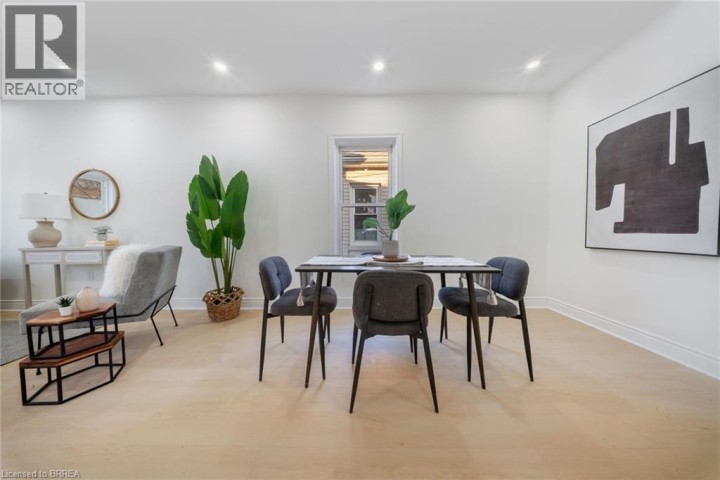 Photo 12 at 327 Sheridan Street, East Ward, Brantford