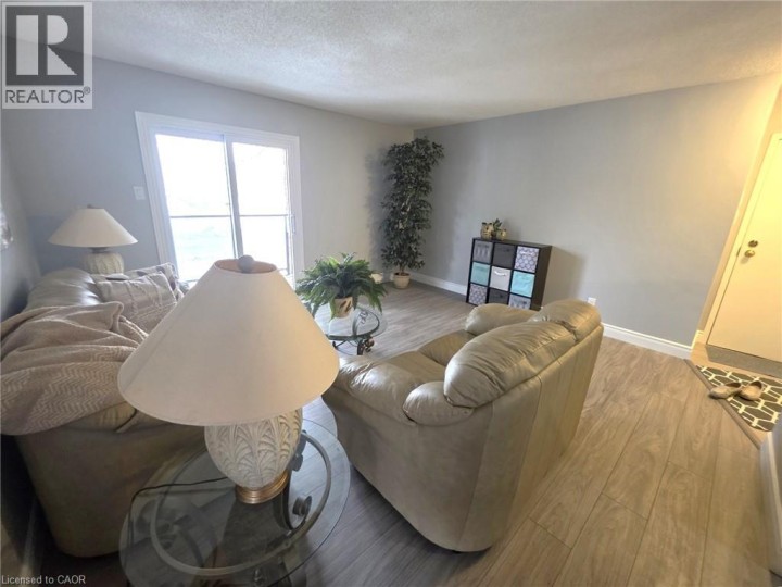 Photo 17 at 106 - 565 Greenfield Avenue, Fairview / Kingsdale, Kitchener