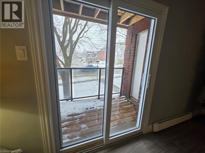 Photo 33 at 106 - 565 Greenfield Avenue, Fairview / Kingsdale, Kitchener