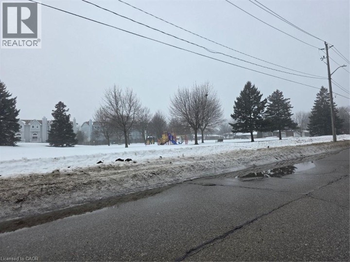 Photo 39 at 106 - 565 Greenfield Avenue, Fairview / Kingsdale, Kitchener