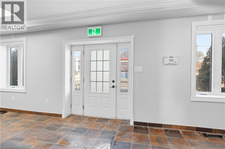 Photo 7 at 1270 E King Street, Preston South, Cambridge