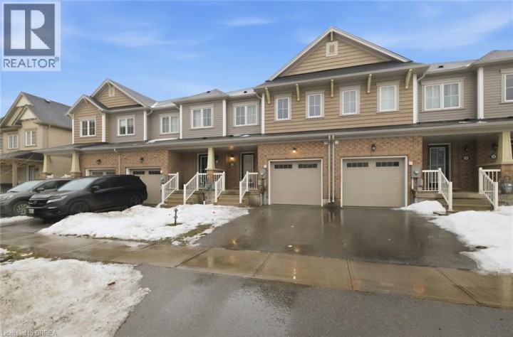 Photo 2 at 126 Munro Circle, Empire South, Brantford