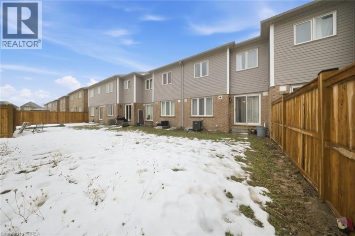 Photo 21 at 126 Munro Circle, Empire South, Brantford