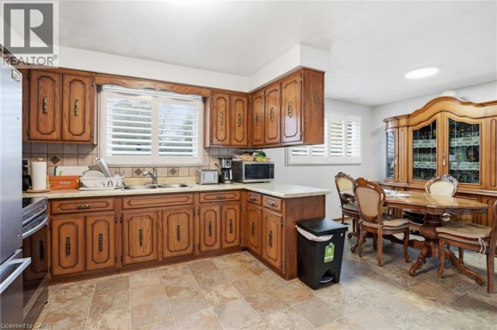 Photo 10 at 20 Amber Street, Grand Woodlands, Brantford