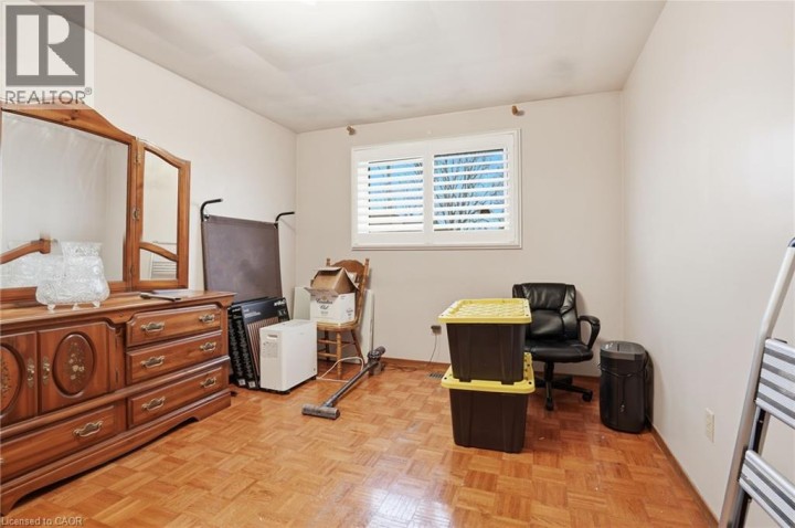 Photo 11 at 20 Amber Street, Grand Woodlands, Brantford