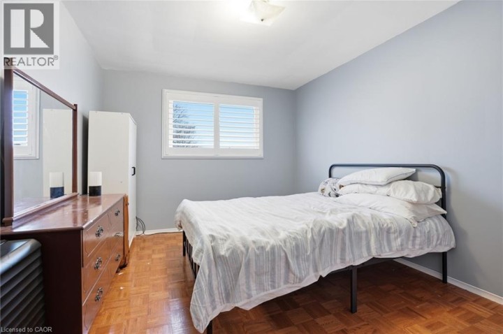 Photo 12 at 20 Amber Street, Grand Woodlands, Brantford