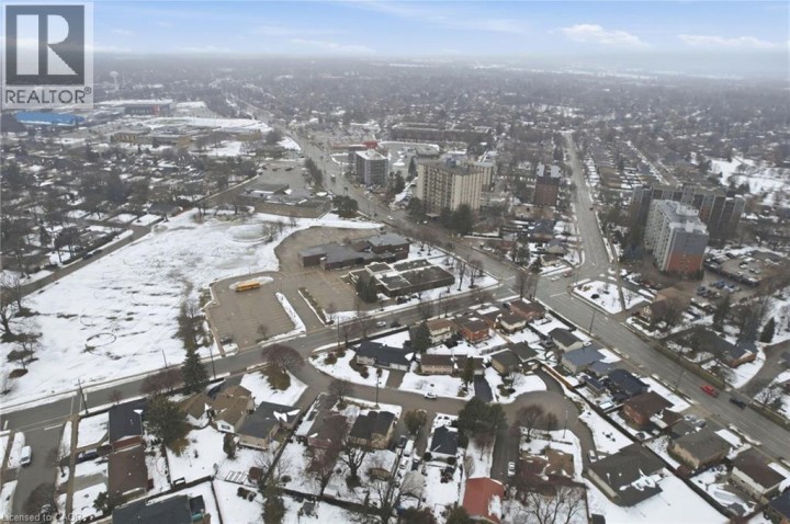 Photo 40 at 20 Amber Street, Grand Woodlands, Brantford