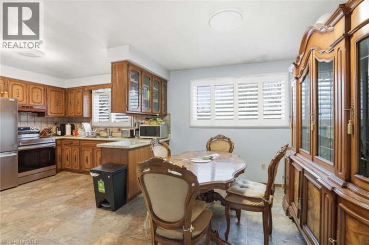 Photo 6 at 20 Amber Street, Grand Woodlands, Brantford