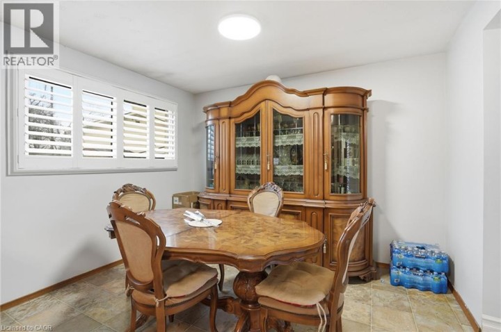 Photo 7 at 20 Amber Street, Grand Woodlands, Brantford