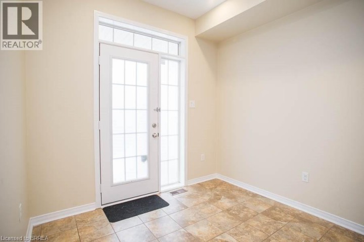 Photo 10 at 43 - 21 Diana Avenue, Empire, Brantford