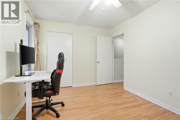 Photo 14 at 10 - 596 Grey Street, Echo Place, Brantford