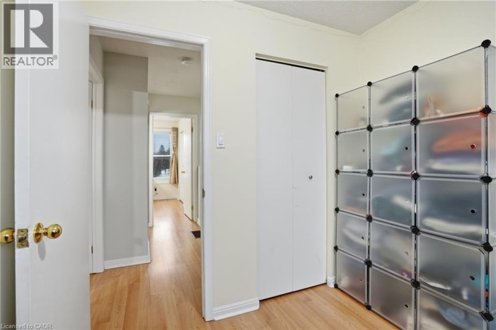 Photo 16 at 10 - 596 Grey Street, Echo Place, Brantford