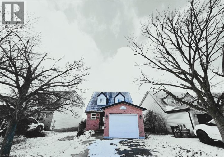 Photo 2 at 662 N Elgin Street, Northview, Cambridge