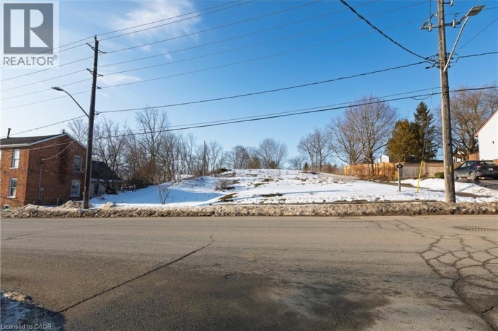 Photo 12 at 75 E King Street, Ingersoll - South, Ingersoll