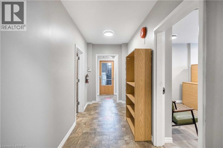 Photo 12 at 70 Chatham Street, Downtown Core, Brantford