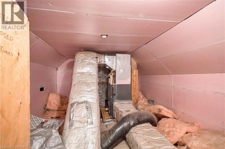 Photo 32 at 70 Chatham Street, Downtown Core, Brantford