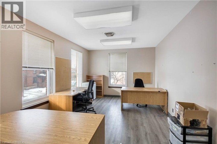 Photo 27 at 70 Chatham Street, Downtown Core, Brantford