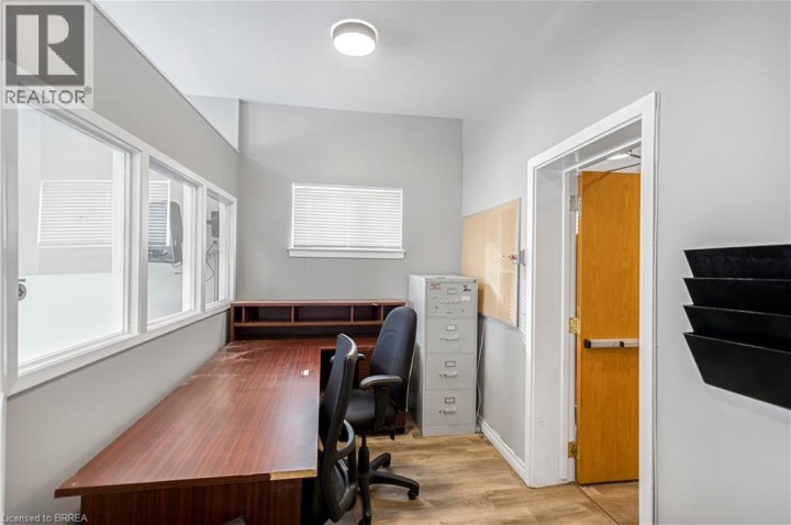 Photo 6 at 70 Chatham Street, Downtown Core, Brantford