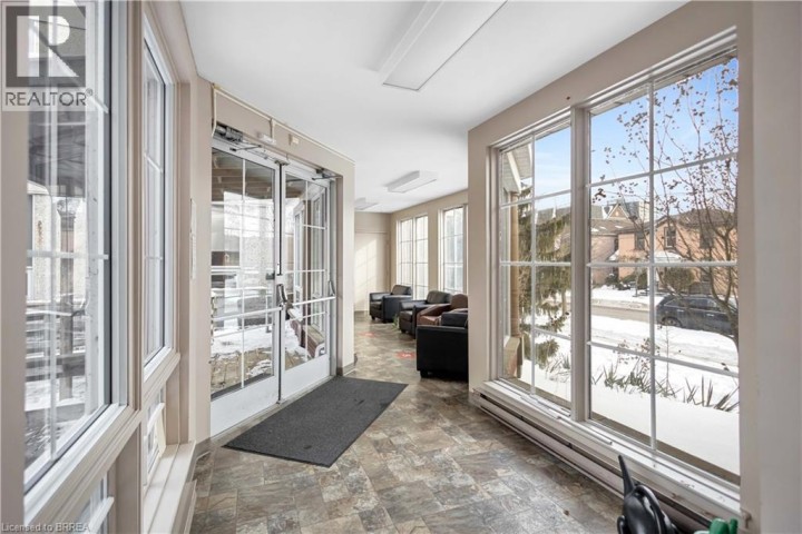 Photo 10 at 70 Chatham Street, Downtown Core, Brantford