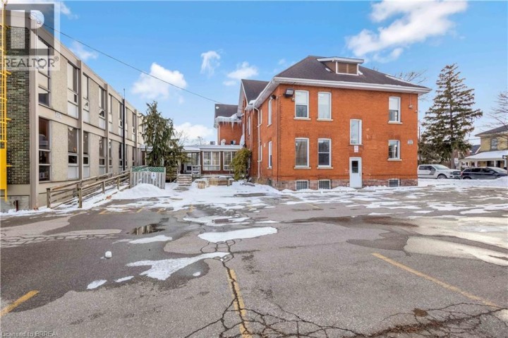 Photo 45 at 70 Chatham Street, Downtown Core, Brantford