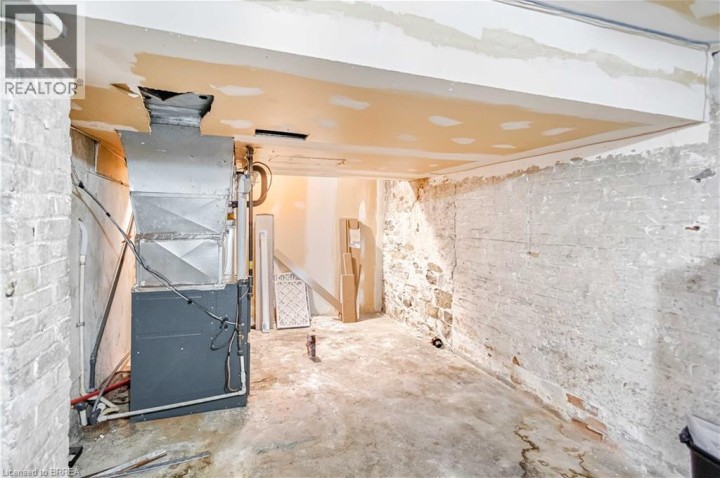 Photo 36 at 70 Chatham Street, Downtown Core, Brantford