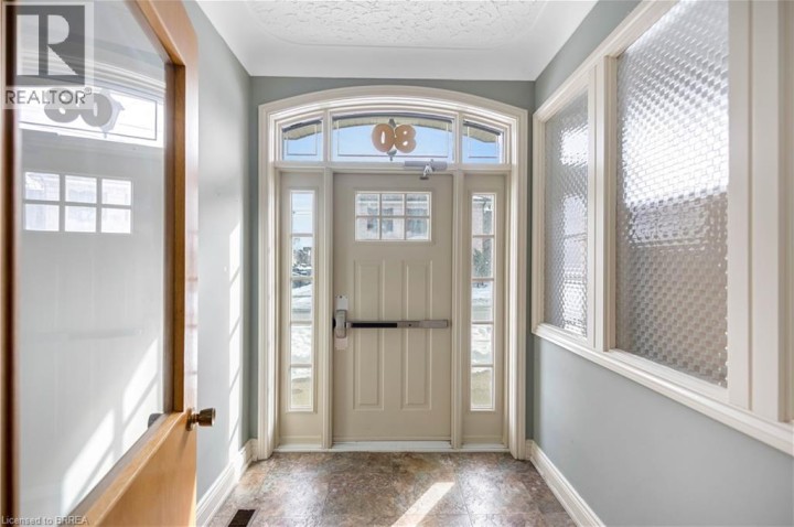 Photo 4 at 80 Chatham Street, Downtown Core, Brantford