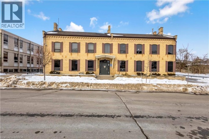 Photo 2 at 80 Chatham Street, Downtown Core, Brantford
