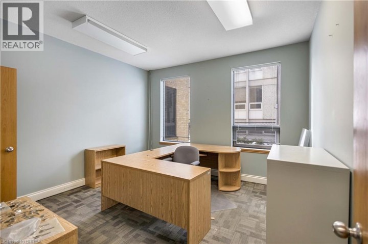 Photo 23 at 80 Chatham Street, Downtown Core, Brantford