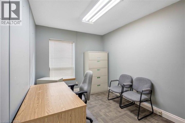 Photo 25 at 80 Chatham Street, Downtown Core, Brantford