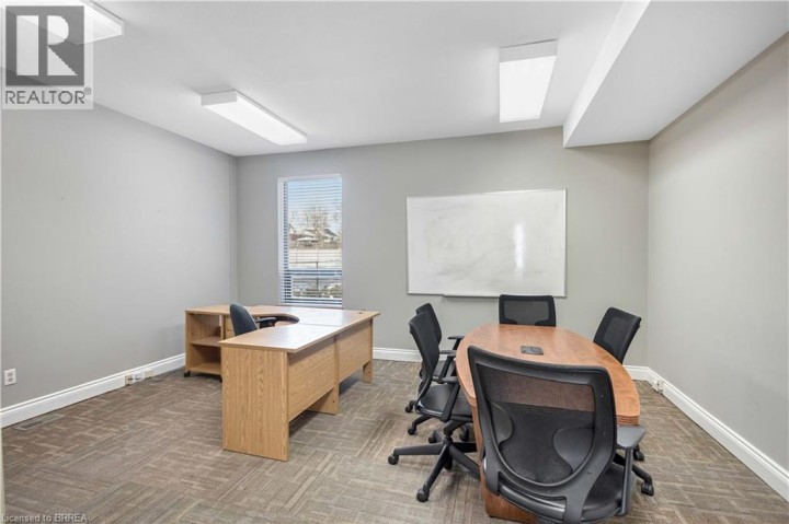 Photo 17 at 80 Chatham Street, Downtown Core, Brantford