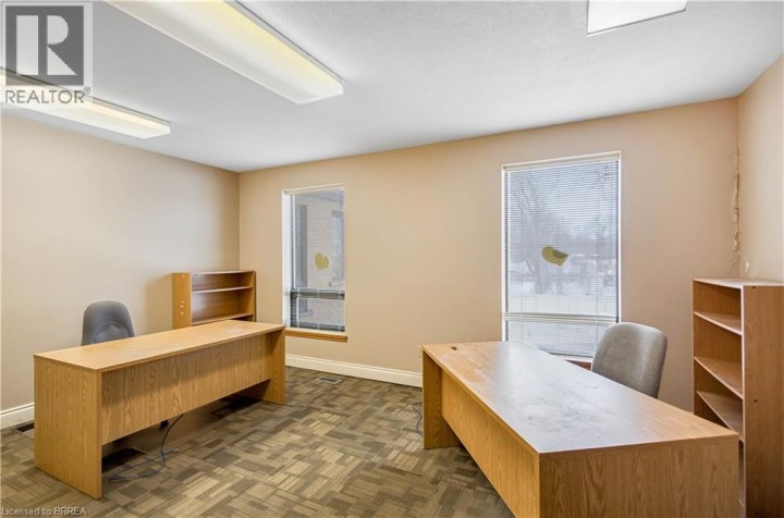 Photo 36 at 80 Chatham Street, Downtown Core, Brantford