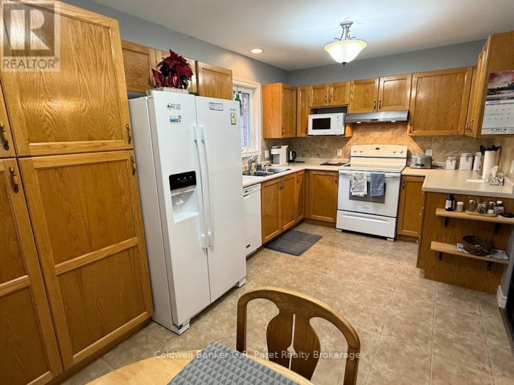 Photo 8 at 224 Baldwin Street, Tillsonburg